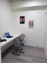 334 W Schiller St, Unit Furnished One bedroom 407 in Chicago, IL - Building Photo - Building Photo