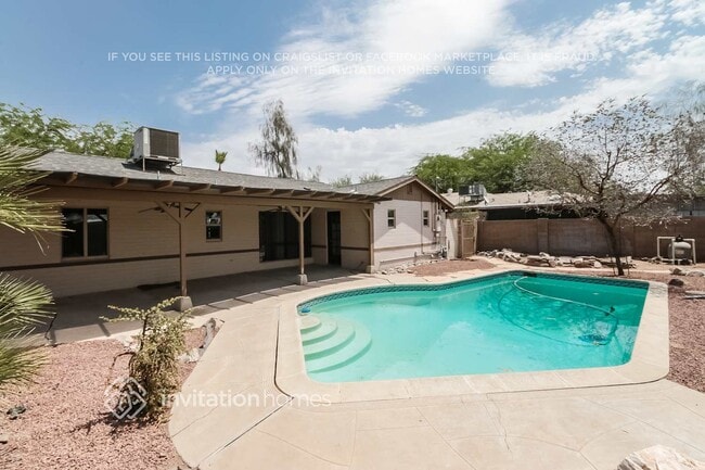 1507 W Mitchell Dr in Phoenix, AZ - Building Photo - Building Photo