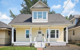 619 S Elm St in Spokane, WA - Building Photo