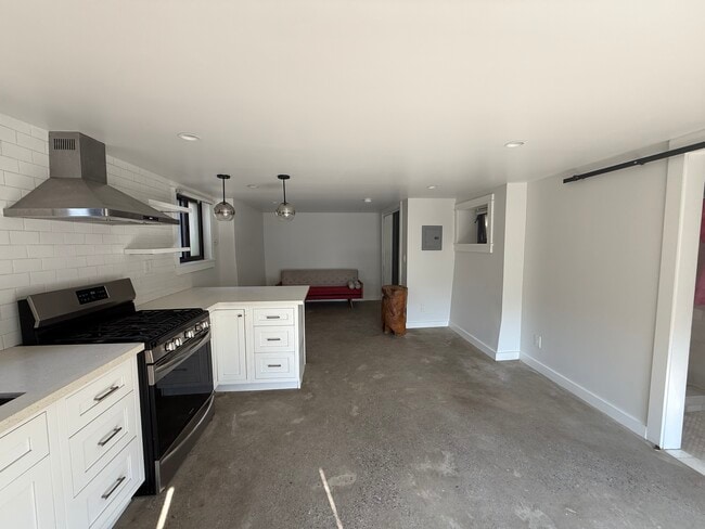 1225 Stringer Ave, Unit 1225.75 in Los Angeles, CA - Building Photo - Building Photo