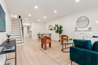 1638 Latona St in Philadelphia, PA - Building Photo - Building Photo