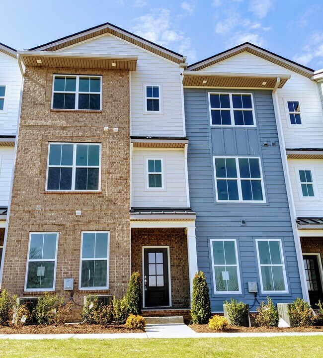122 Greenbrook N Way in Nolensville, TN - Building Photo