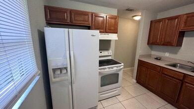 112 Doctor M.L.K. Jr Ave in Wildwood, FL - Building Photo - Building Photo