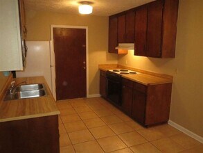2932 Greenon Ln in Tallahassee, FL - Building Photo - Building Photo