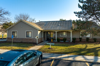 Meadow Lane in Roseville, MI - Building Photo - Building Photo