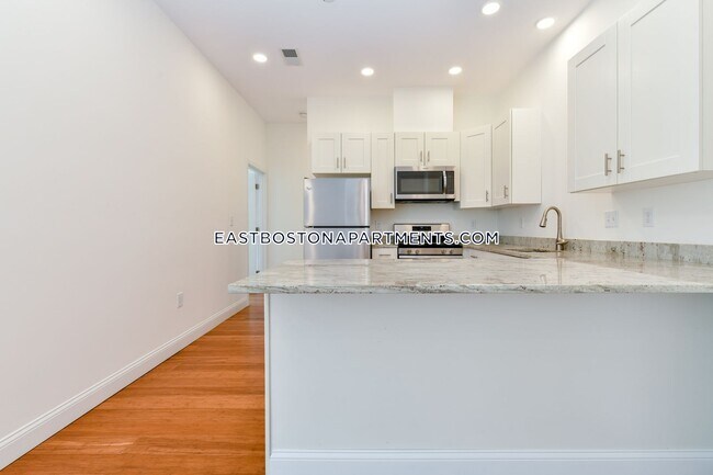 245 Sumner St in Boston, MA - Building Photo - Building Photo