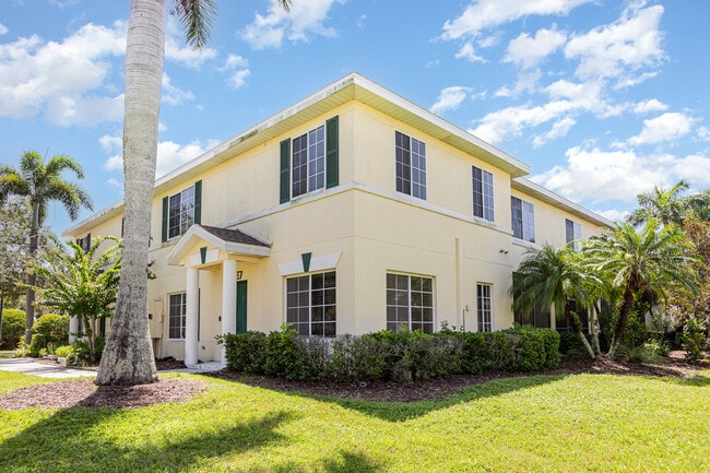 311 Cape Harbour Loop in Bradenton, FL - Foto de edificio - Building Photo