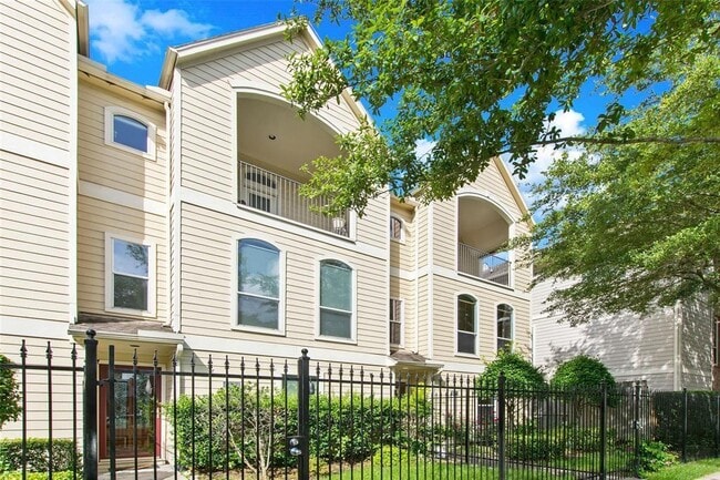 property at 1920 Prospect St