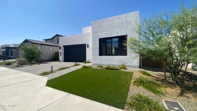 7429 W Bent Tree Dr in Peoria, AZ - Building Photo - Building Photo