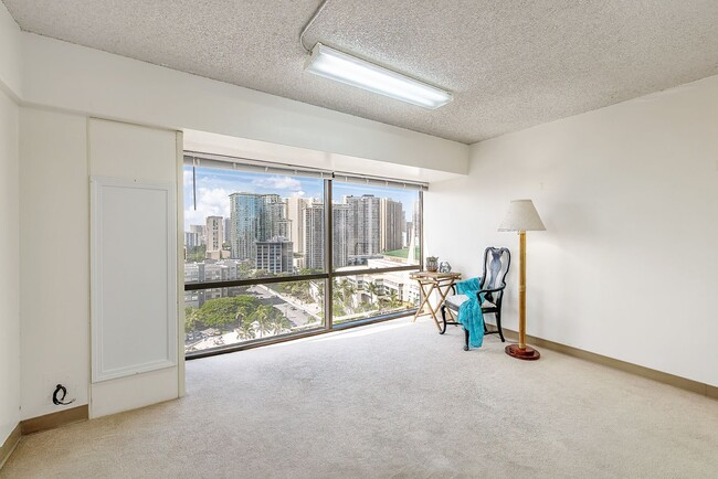 property at 1750 Kalakaua Ave