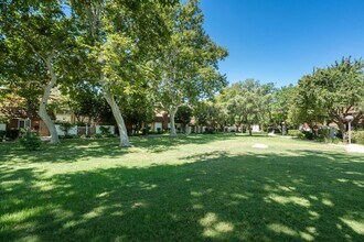 10331 Larwin Ave in Los Angeles, CA - Building Photo - Building Photo