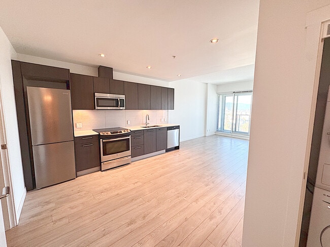 property at 97 W Georgia St
