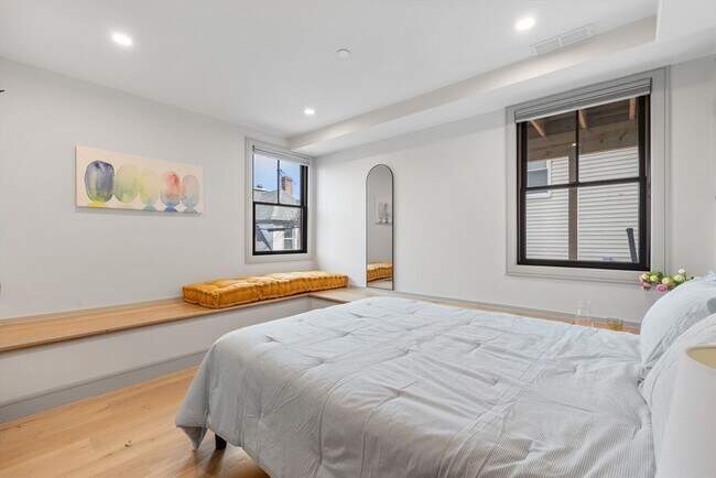 151 Mason Ter, Unit 1 in Brookline, MA - Building Photo - Building Photo