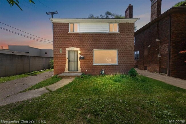 property at 3445 Harvard Rd