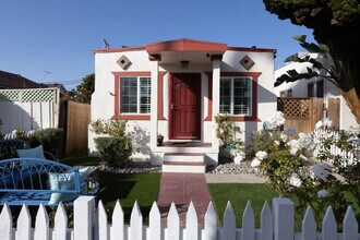 4916 Long Branch Ave in San Diego, CA - Building Photo - Building Photo