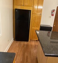 8324 S Baker Ave, Unit 2 in Chicago, IL - Building Photo - Building Photo