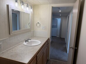 919 Snow in Richland, WA - Foto de edificio - Building Photo