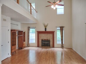 2464 Sage Ave SE in Salem, OR - Building Photo - Building Photo