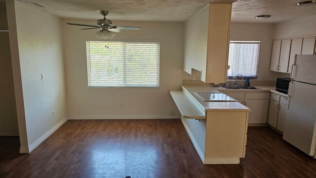 843 Garfield Ave in El Cajon, CA - Building Photo - Building Photo