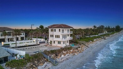 3501 Casey Key Rd in Nokomis, FL - Building Photo - Building Photo