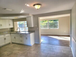 4004 Grayton Dr in New Port Richey, FL - Building Photo - Building Photo