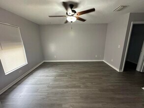 2805-2866 66th St W in Lehigh Acres, FL - Building Photo - Building Photo