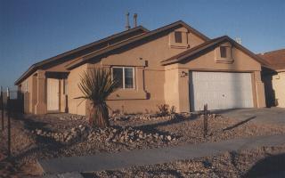 6235 Contess Rd NW in Albuquerque, NM - Building Photo