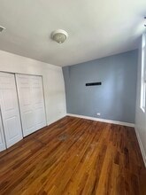 3233 W Pierce Ave, Unit 1 in Chicago, IL - Building Photo - Building Photo