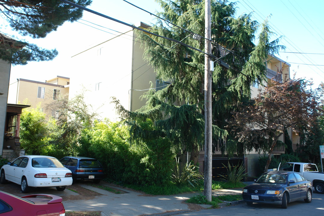 1928-1920 Francisco St in Berkeley, CA - Building Photo