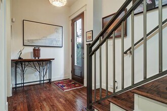 2501 McDuffie St in Houston, TX - Building Photo - Building Photo