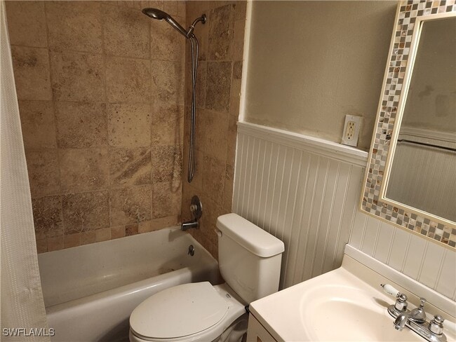 property at 421 12th Ave S