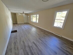 609 Memorial Dr Ext in Greer, SC - Building Photo - Building Photo