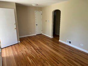 835 Newport St in Denver, CO - Building Photo - Building Photo