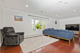 111 Herbert Ave in Closter, NJ - Building Photo - Building Photo