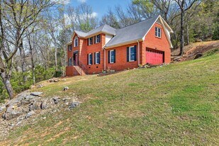 14098 Stonefield Trail SE in Huntsville, AL - Building Photo