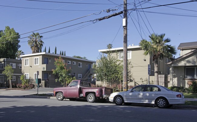 265-271 N 6th St in San Jose, CA - Foto de edificio - Building Photo