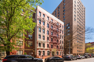 125-127 E 118th St in New York, NY - Building Photo - Building Photo