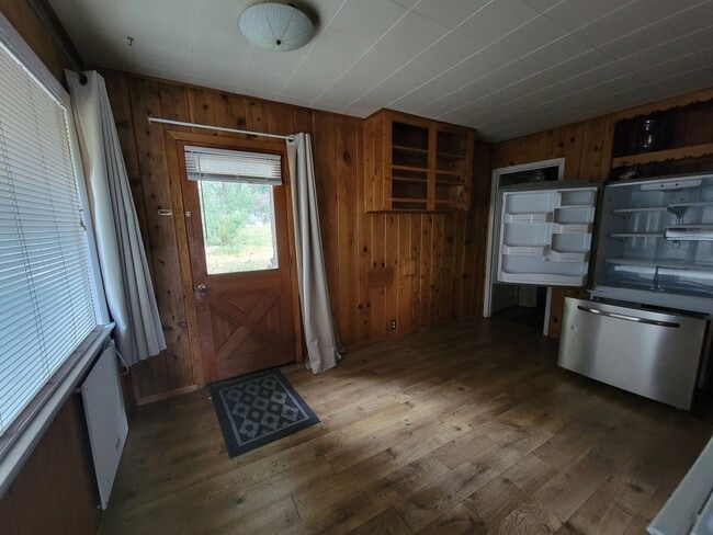 1701 Old Mammoth Rd in Mammoth Lakes, CA - Building Photo - Building Photo