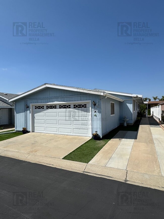 property at 1726 Hoop Way