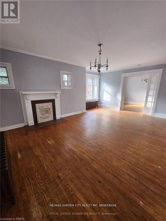 323 Queenston St in St Catharines, ON - Building Photo - Building Photo