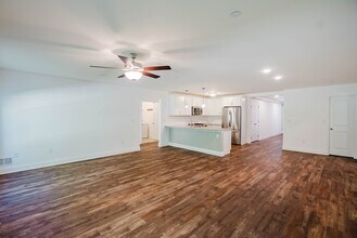70 Arcadia Ct in Ballston Spa, NY - Building Photo - Building Photo