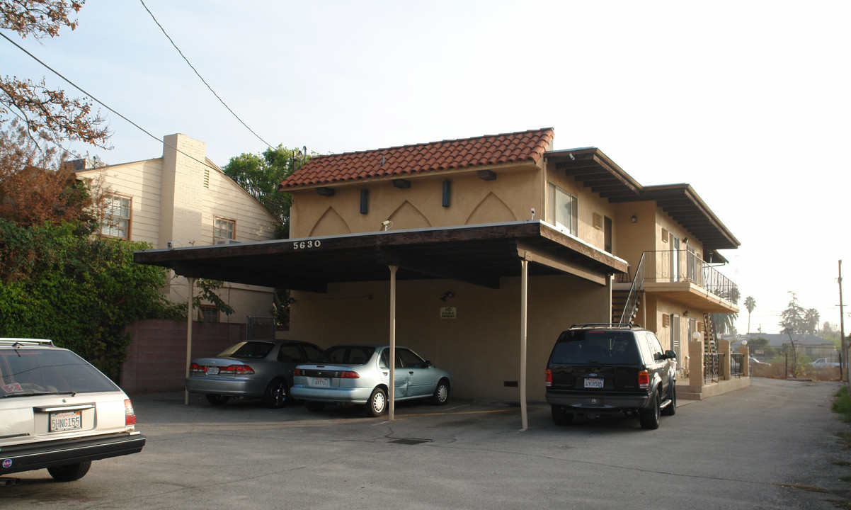 5630 Fulcher Ave in North Hollywood, CA - Building Photo