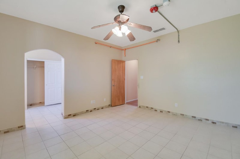 832 Monterrey Rd NE in Rio Rancho, NM - Building Photo