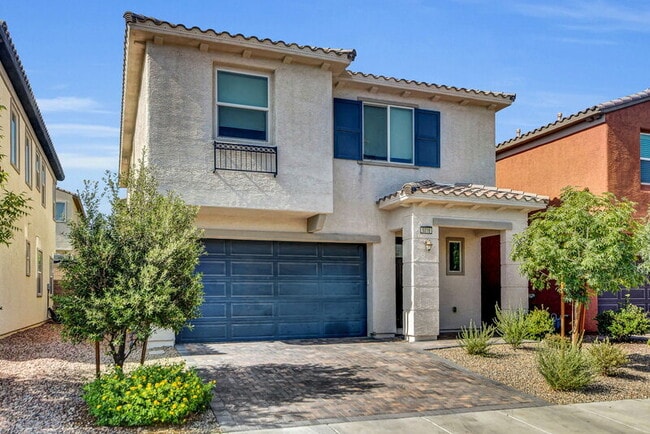 5016 W Mesa Verde Ln in Las Vegas, NV - Building Photo - Building Photo