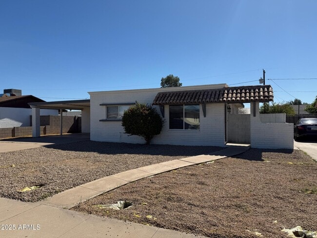 property at 153 E Hoover Ave