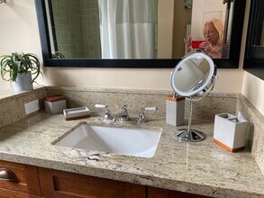 406 North St in Healdsburg, CA - Building Photo - Building Photo