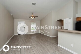 547 Gasparilla Ave SE in Palm Bay, FL - Building Photo - Building Photo