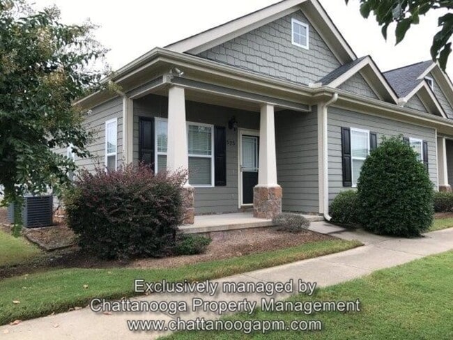 property at 525 Callaway Ct