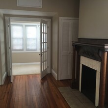 3641 Edwards Rd, Unit #1 in Cincinnati, OH - Building Photo - Building Photo