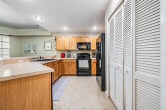 1827 Hammocks Ave in Lutz, FL - Building Photo - Building Photo